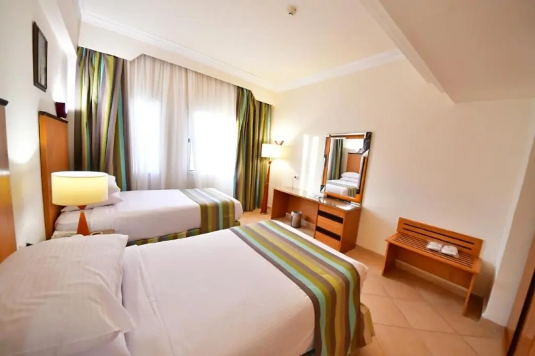 Deluxe Suite