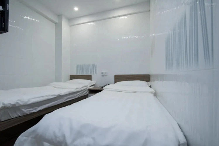 (no Window) Twin room