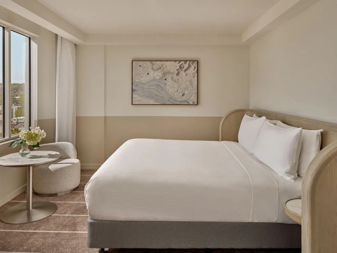 Double Junior Suite with Coogee Village view