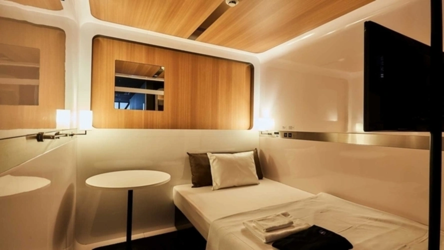 First Class Female Only Single Cabin