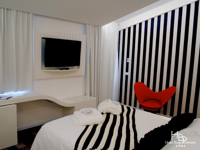 Unique Suite