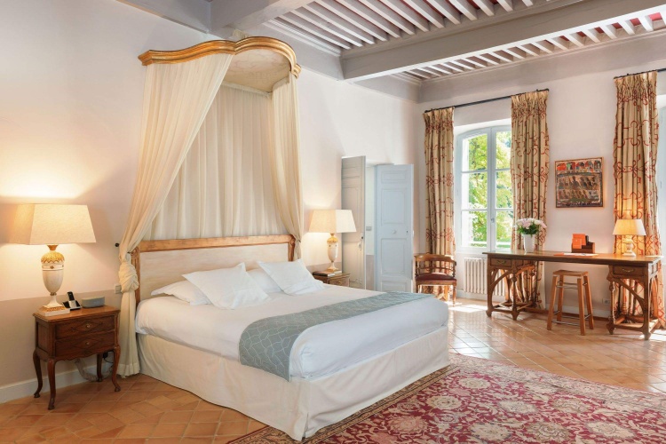 Lucrece De Barras Double Suite