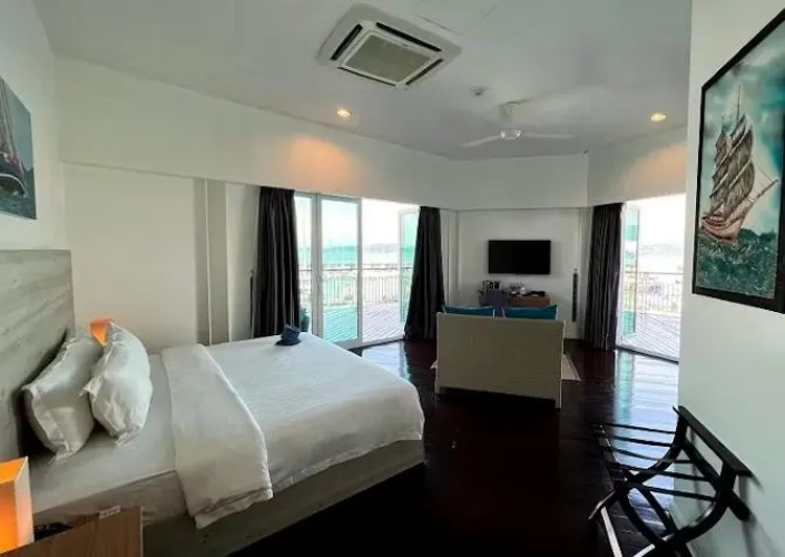 Captain's Double Suite