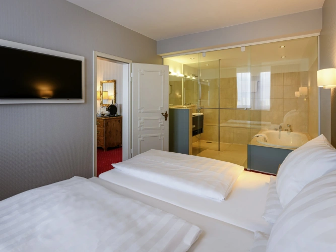 Suite Maximum