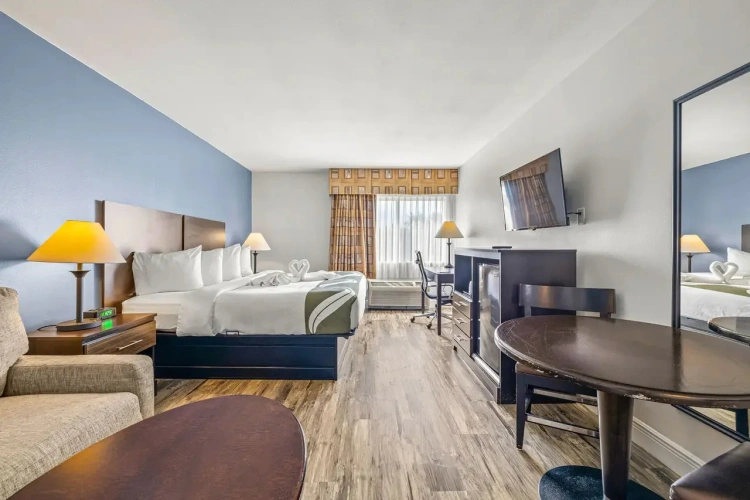 1 Bedroom Double Suite