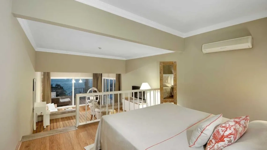 Pool Double Suite