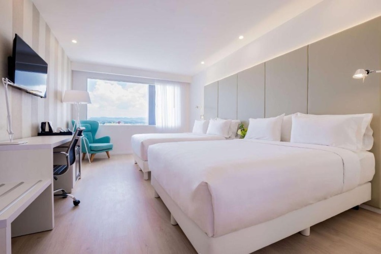 Standard Double room with view