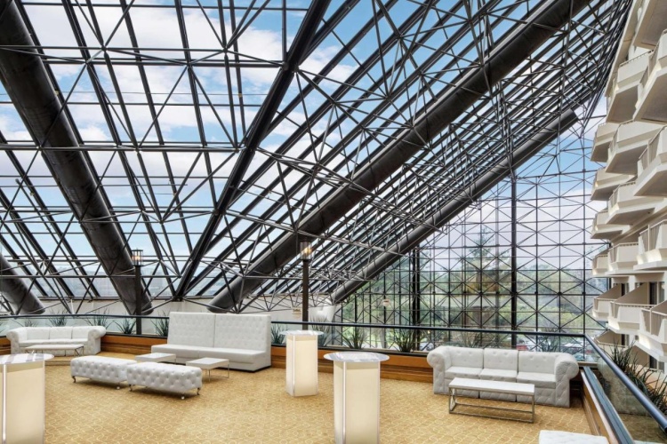 DoubleTree by Hilton Hotel Newark Airport photo 49
