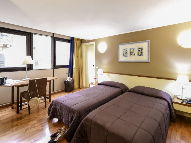 Twin room