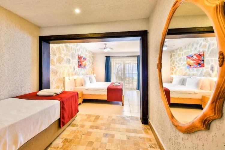Triple room with sea view
