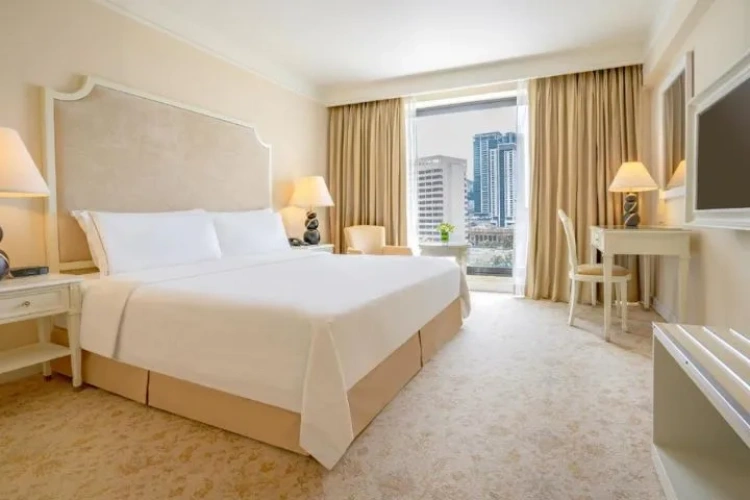 Superior Double room with city view
