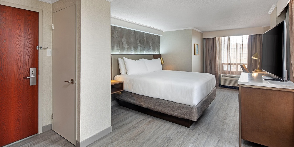 Crowne Plaza Toronto Airport photo 7