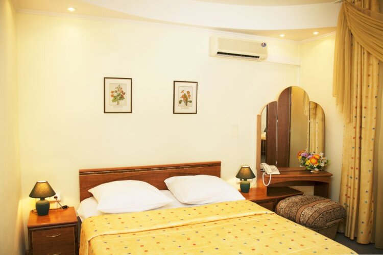 Фотография номера гостиницы Экватор Лайт