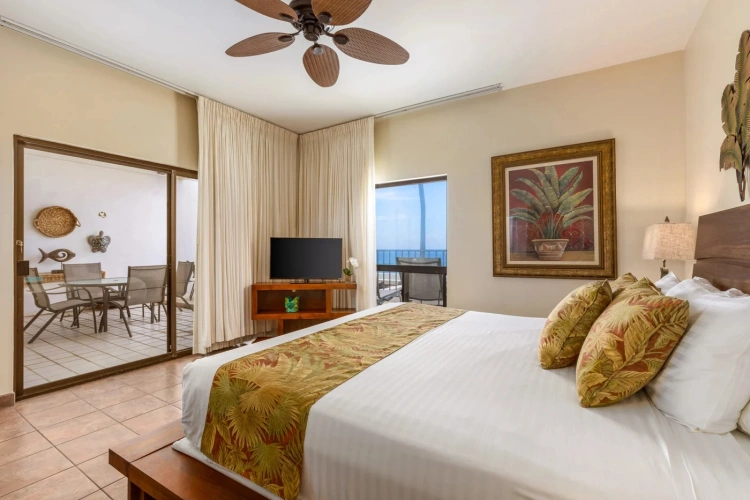 2 Bedrooms Unit 210 oceanfront