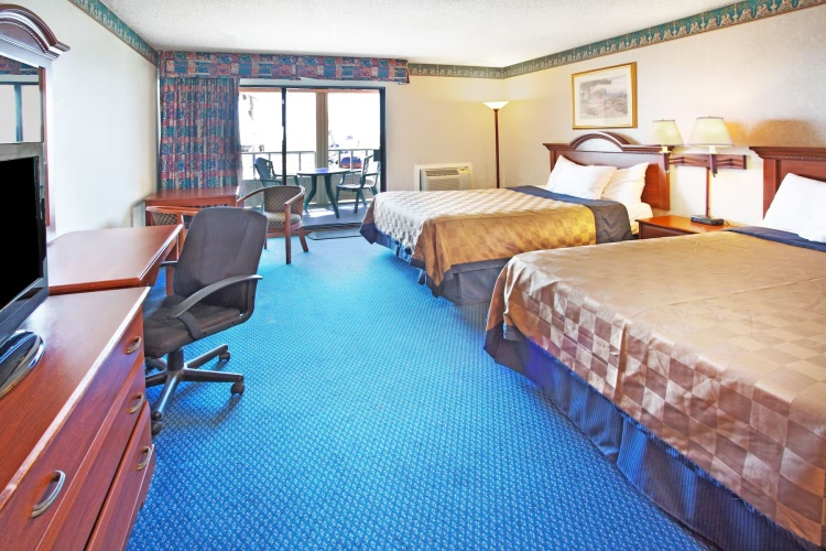 Twin room