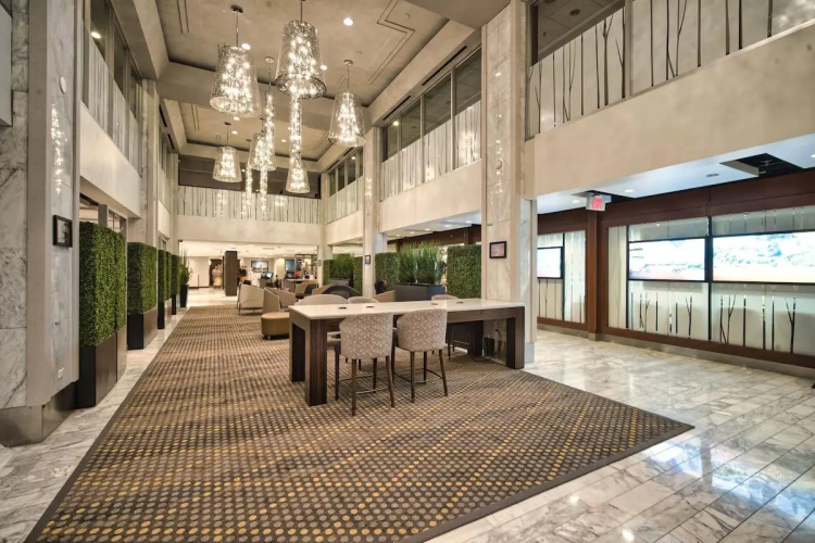 Holiday Inn Toronto Downtown Centre photo 12