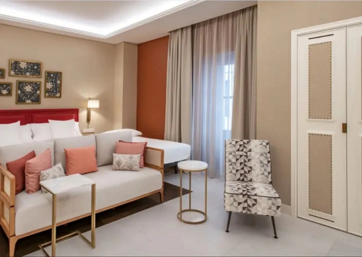 Triple room