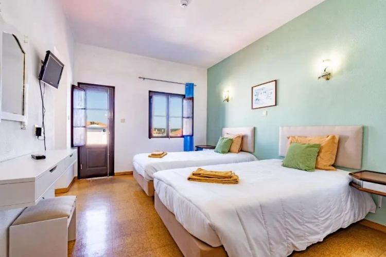 Twin room