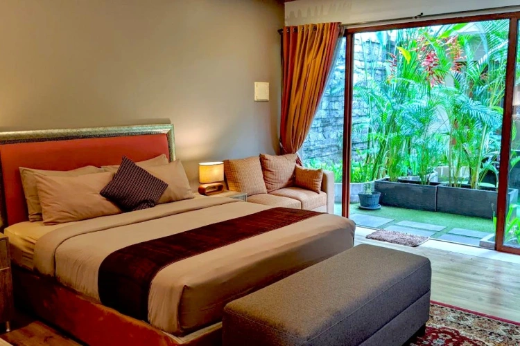 Standard Double room with garden view
