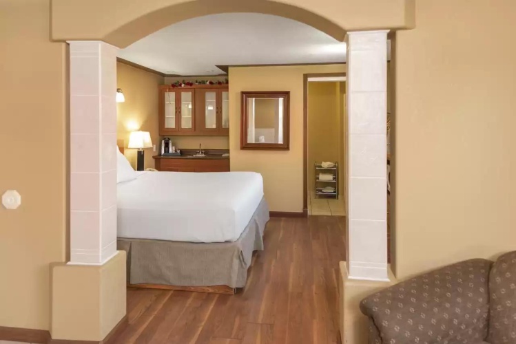 Kitchen Double Suite