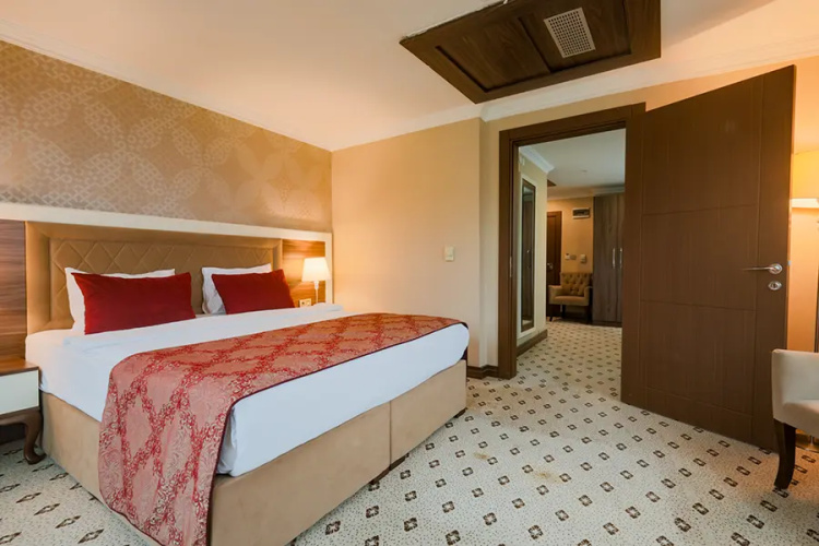 Double Suite