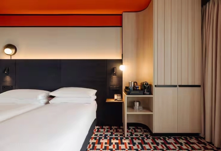 Twin room