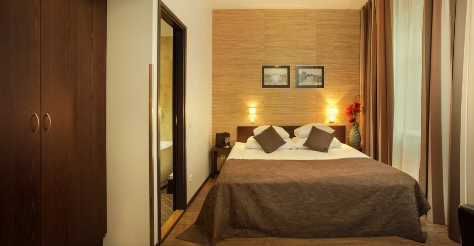 Zen Deluxe Double room