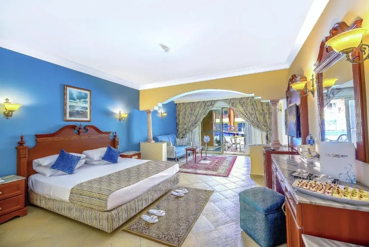 Triple room