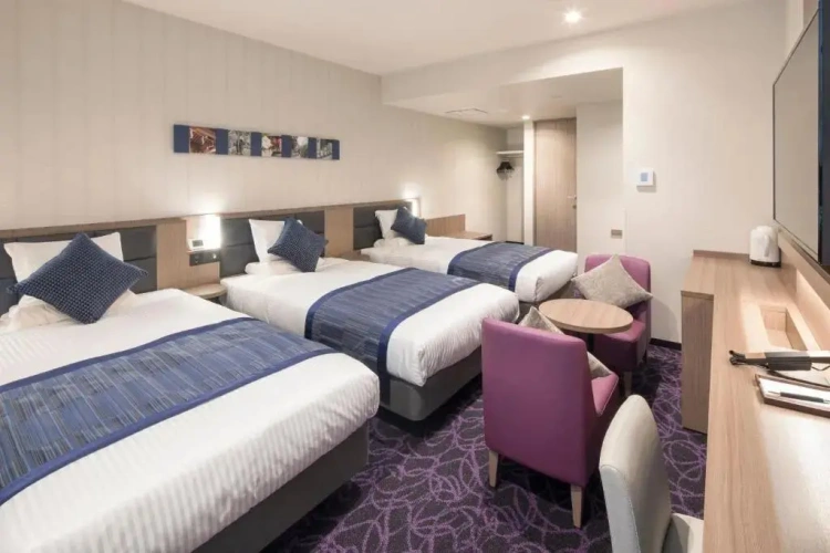 Superior Triple room