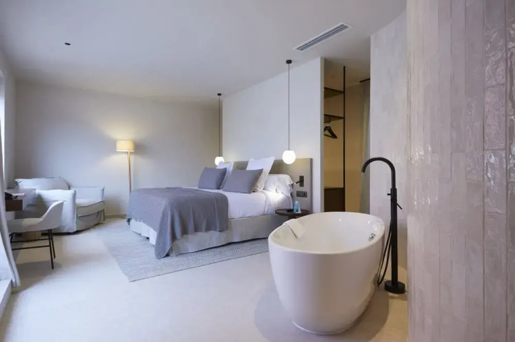 Oasis Double Suite