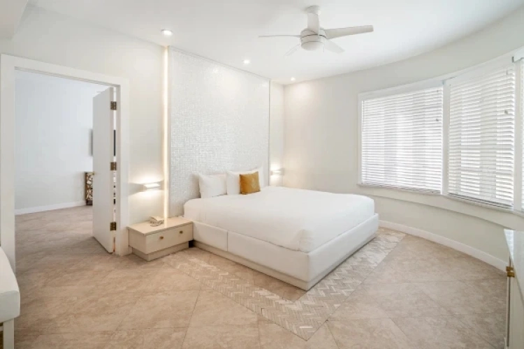 Double Suite with partial ocean view