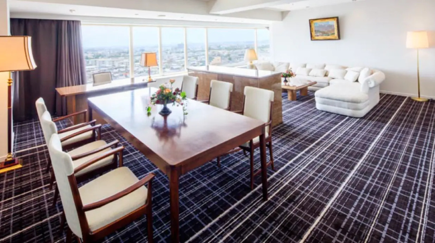 Royal Suite