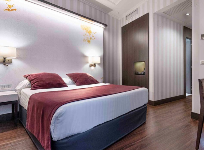 Interior Double room