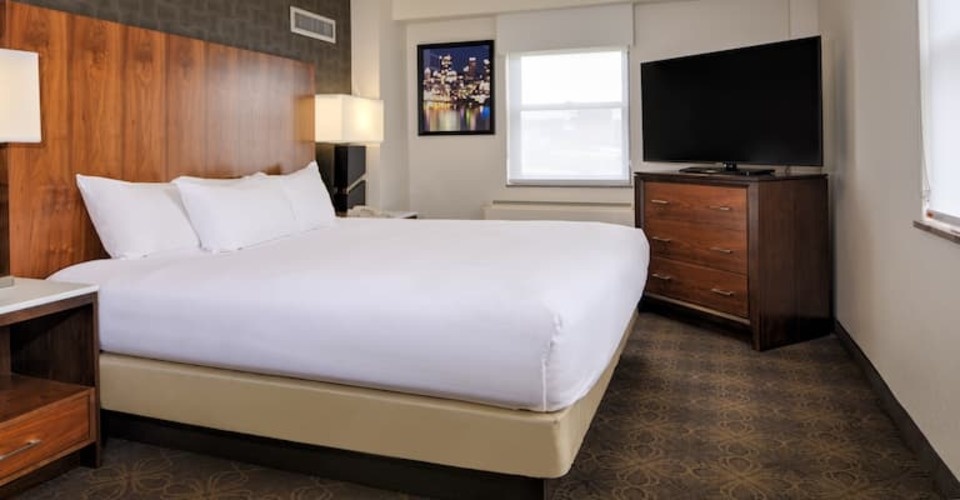 2 Bedrooms Suite