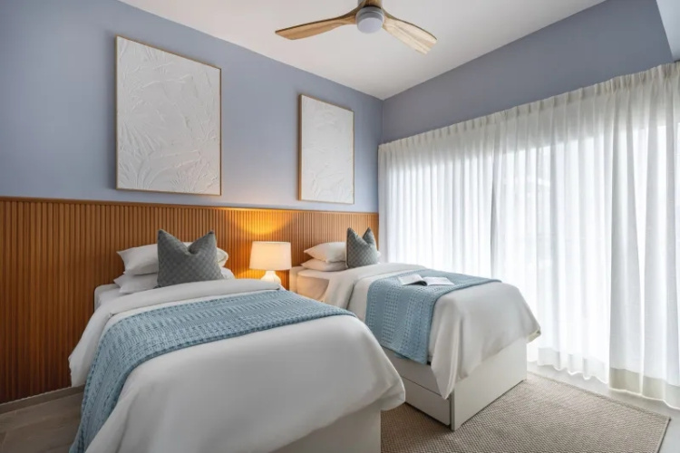 Coral Bay by DR Collection
