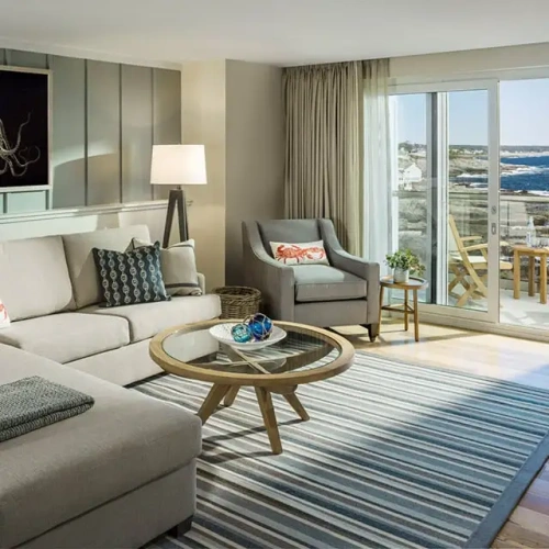 1 Bedroom Corner Double Suite oceanfront