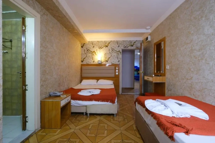 Quadruple room