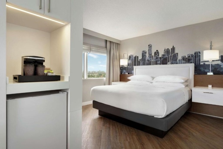 Corner Double Guest room
