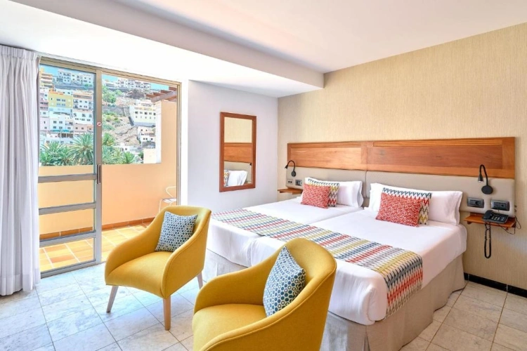 Superior room