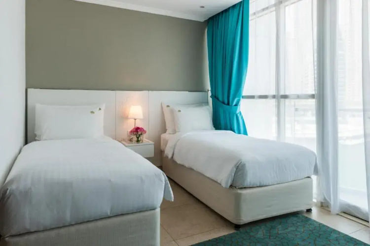 2 Bedrooms Quadruple Apartment