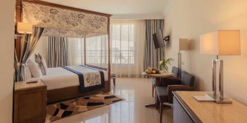 Ambassador Double Suite
