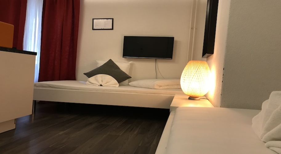 Twin room