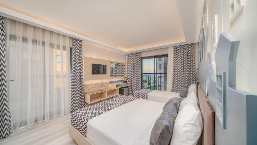 Family Quadruple room