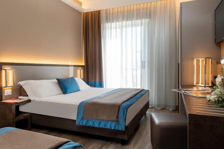 Continental Family Hotel photo 7
