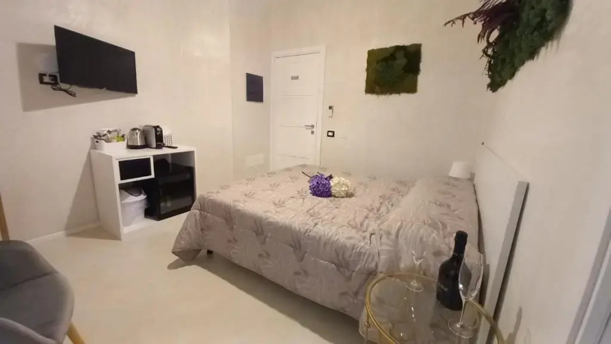 Flower Rooms Cagliari