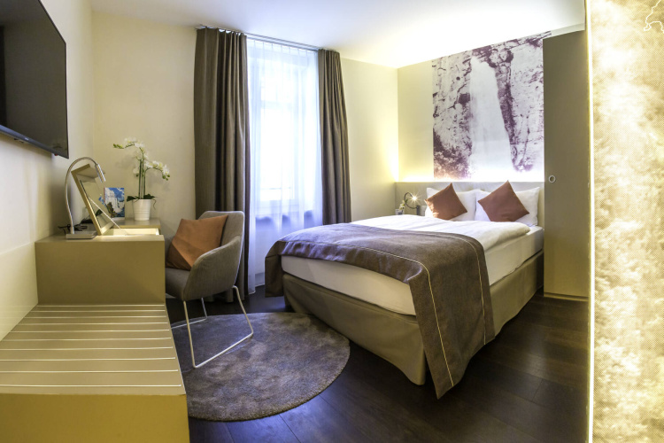 Small Double room
