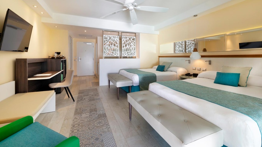 Privileged Deluxe Double room