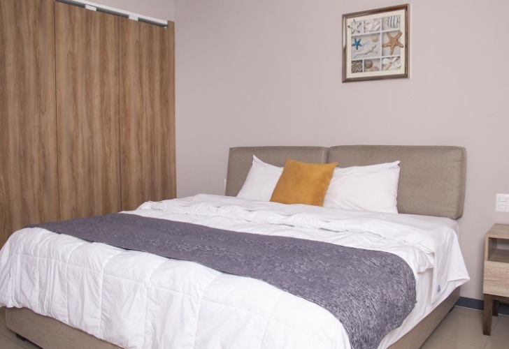 2 Bedrooms Apartment