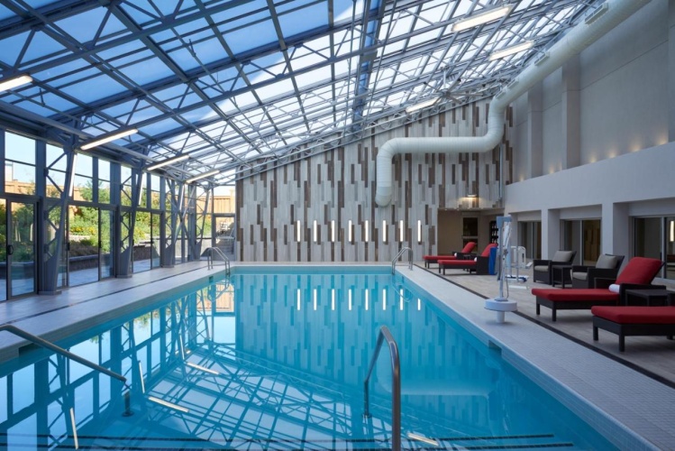 Hilton Toronto Airport Hotel & Suites photo 28