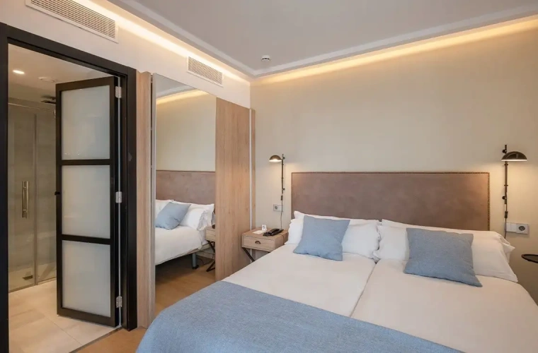 2 Bedrooms Superior Suite Apartment